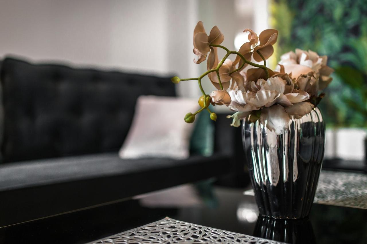 Moonlight Apartament Zielona Gora  Luaran gambar