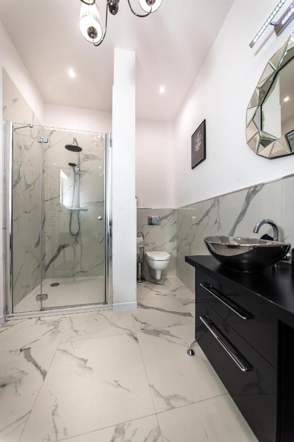 Moonlight Apartament Zielona Gora  Luaran gambar